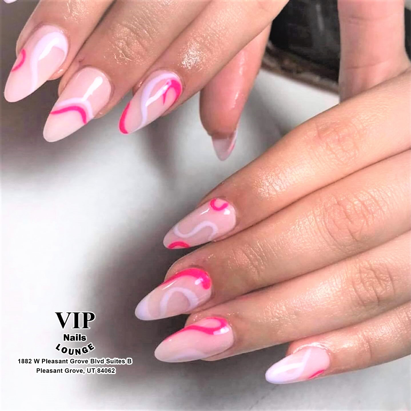 VIP NAIL LOUNGE