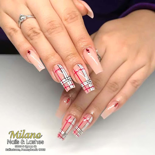 Nail Photo 3