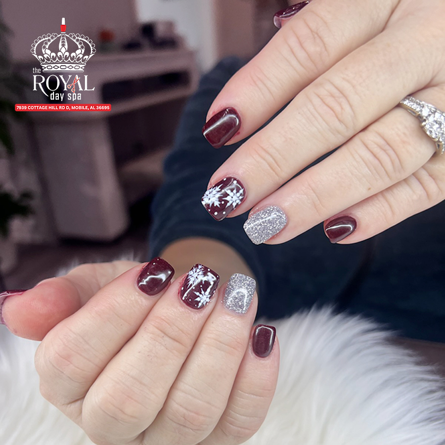 Christmas Nails | The Royal Day Spa in Mobile, AL 36695