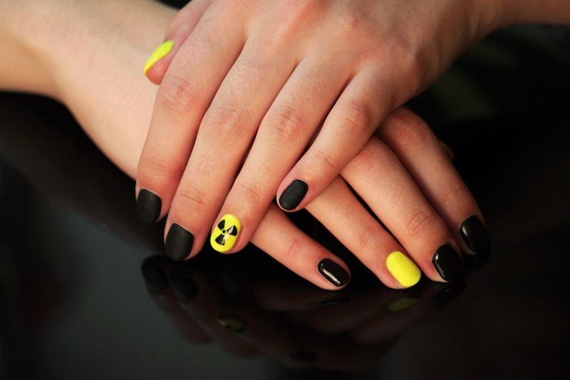 manicures