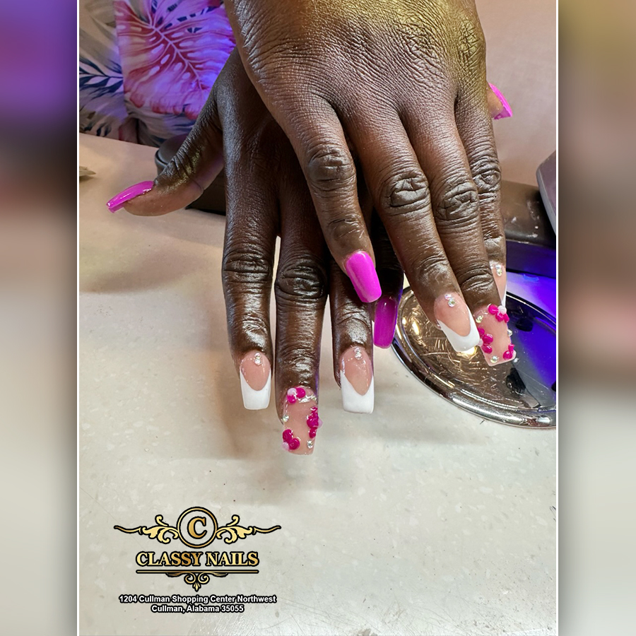 Why Choose Classy Nails for Beautiful Nail Designs in Cullman, AL 35055?