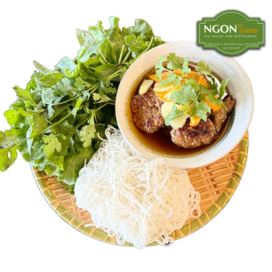 Ngon Yummy Restaurant in Artesia, CA 90701