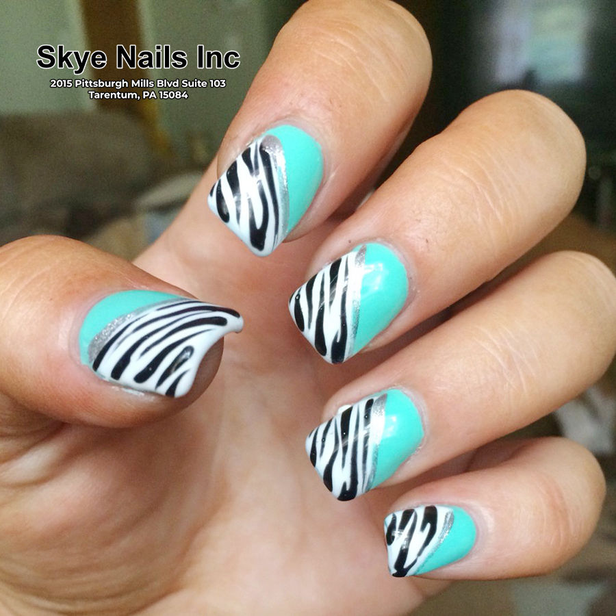 How to Book Your Spring 2025 Nail Appointment