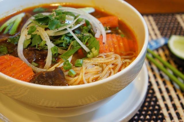 FLAT RICE NOODLES