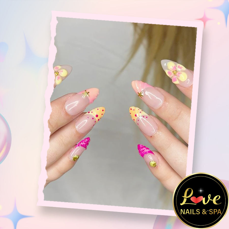 Dreamy Soft Pastel Summer Nails 2025