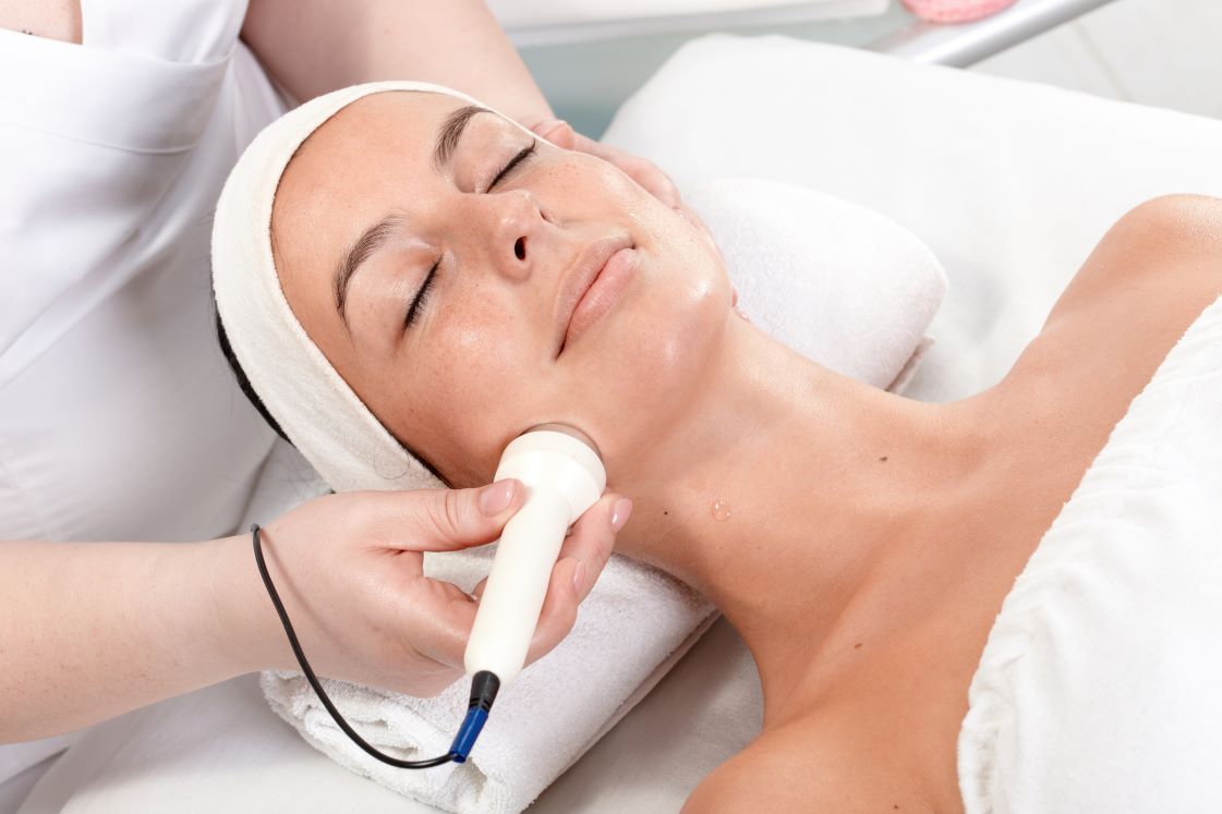 FACIAL