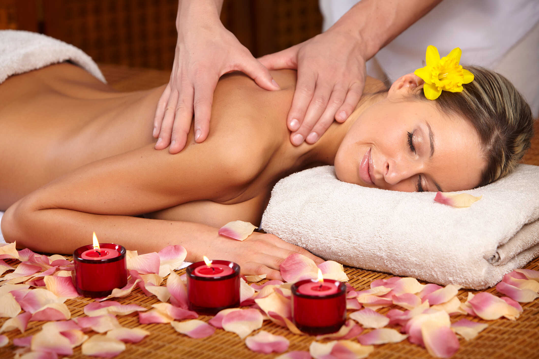 Salon Essential Hair Salon & Med Spa in Wayne, PA 19087 | 500 Chesterbrook Blvd