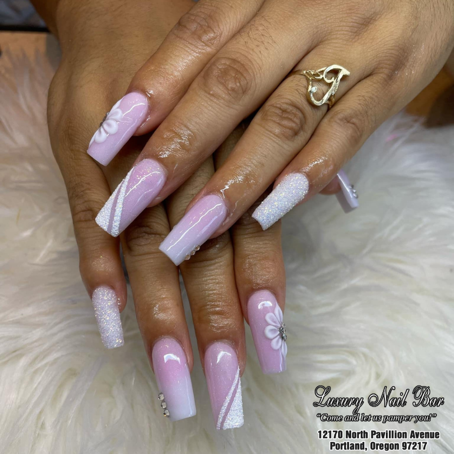 Luxury Nail Bar