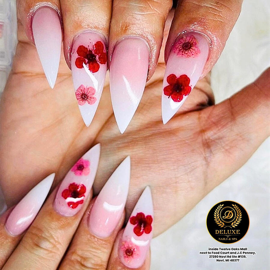 Nail-salon-48377-Deluxe-Nail-Salon-Spa-Novi-MI-48377