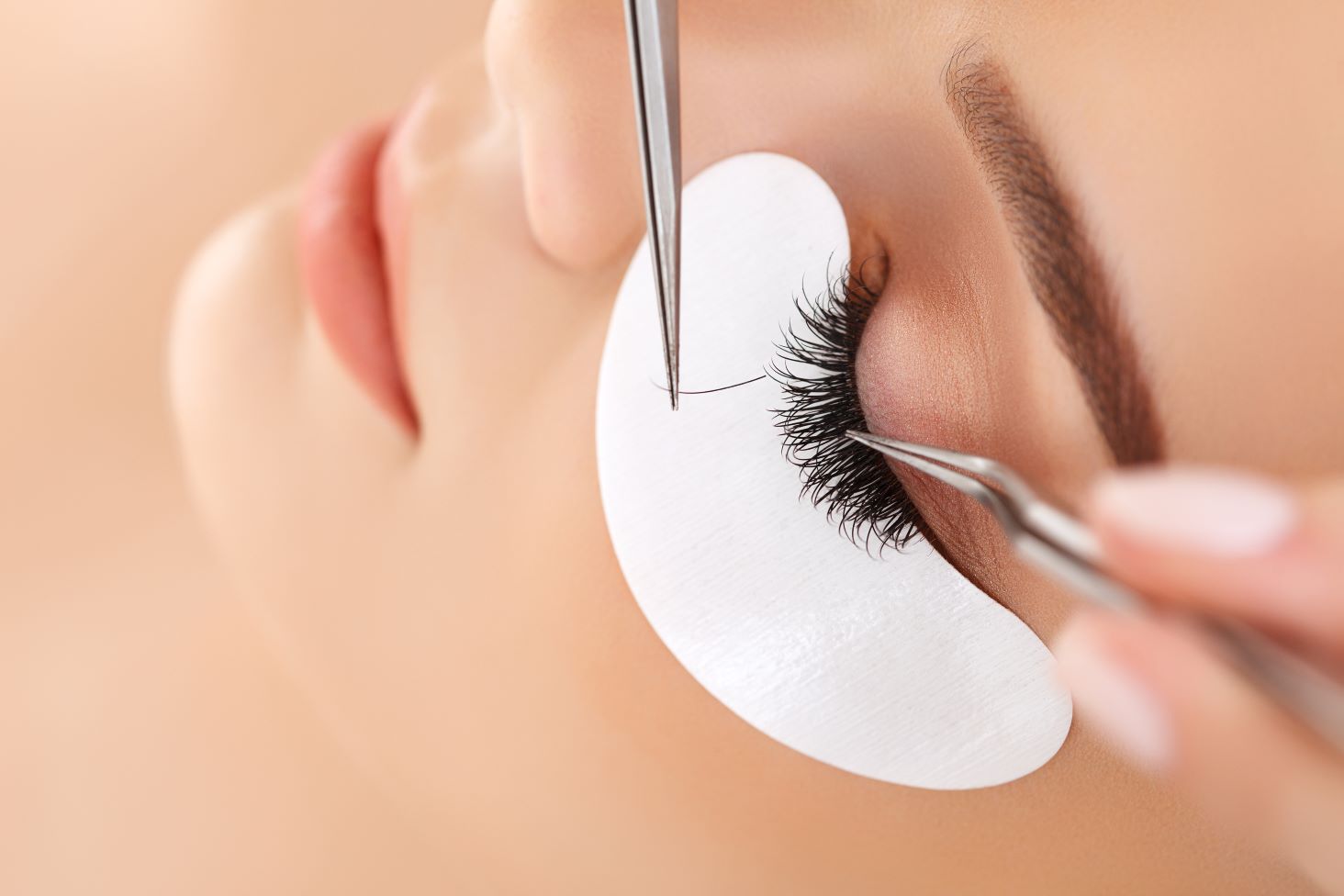 EYELASH EXTENSION