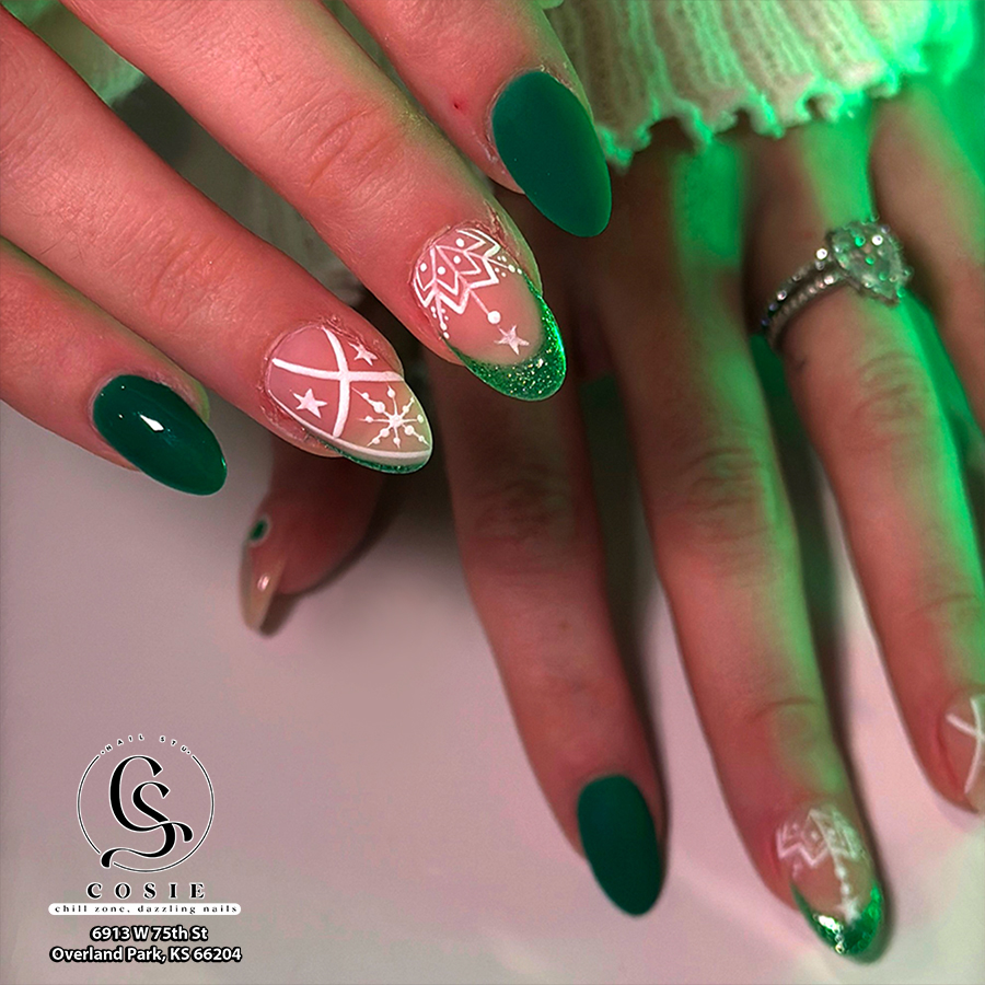 Cosie Nail Stu | Nail art designs